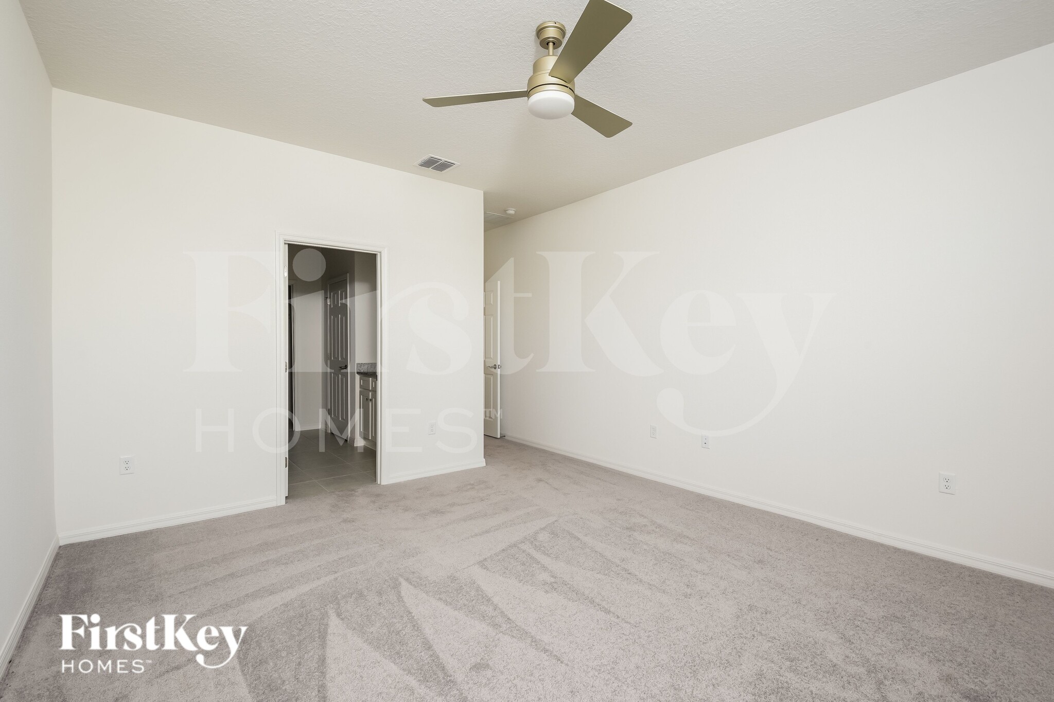 Building Photo - 1234 Ponca Rd