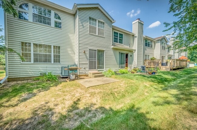 Building Photo - 1108 Wickfield Ct