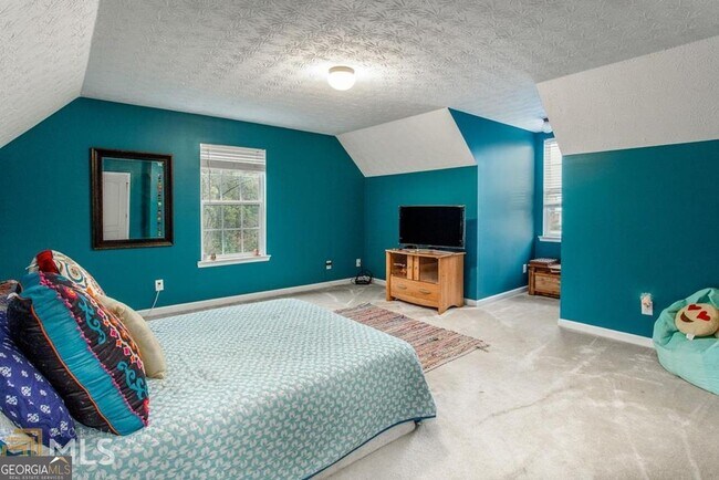Building Photo - 30 Pembroke Pl