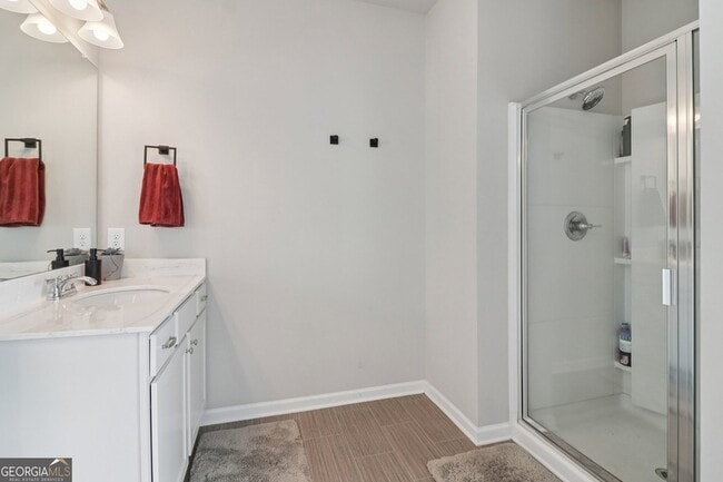 Building Photo - 3890 Clarington Dr