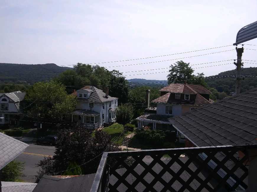 Building Photo - 217 Friedensburg Rd
