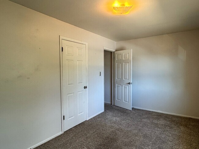 Building Photo - 7254 S Tamarac St