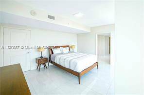 Building Photo - 400 Sunny Isles Blvd