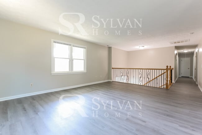 Building Photo - Your DREAM home awaits