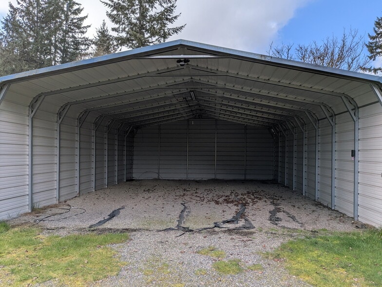 Building Photo - 6010 Knoble Rd E