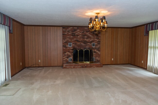 Building Photo - 2874 Brookridge Dr