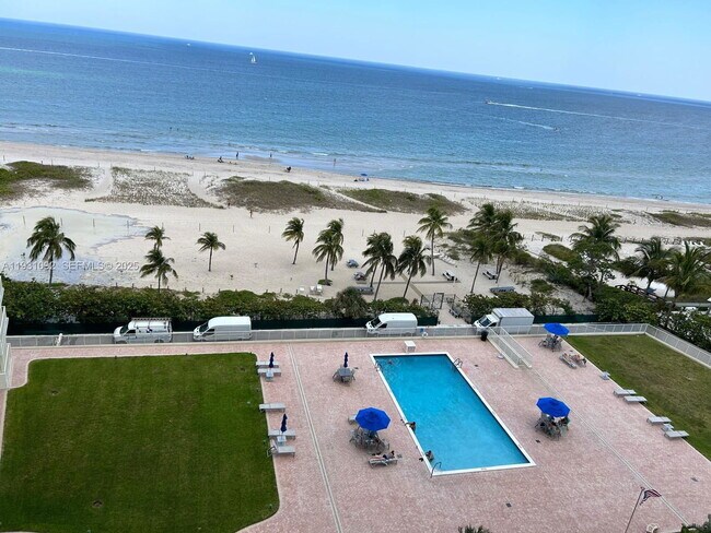 Building Photo - 750 N Ocean Blvd