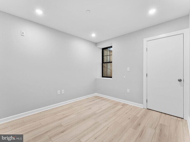 Building Photo - 1682 N 54th St