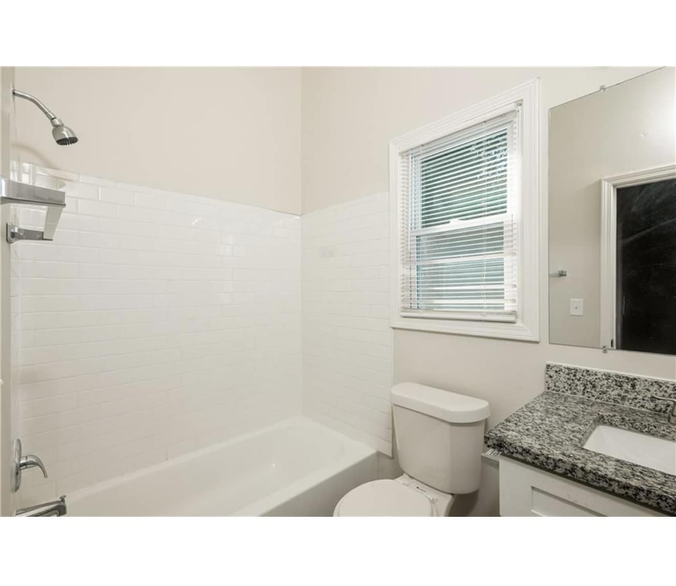 Building Photo - 1195 Kibbe Cir