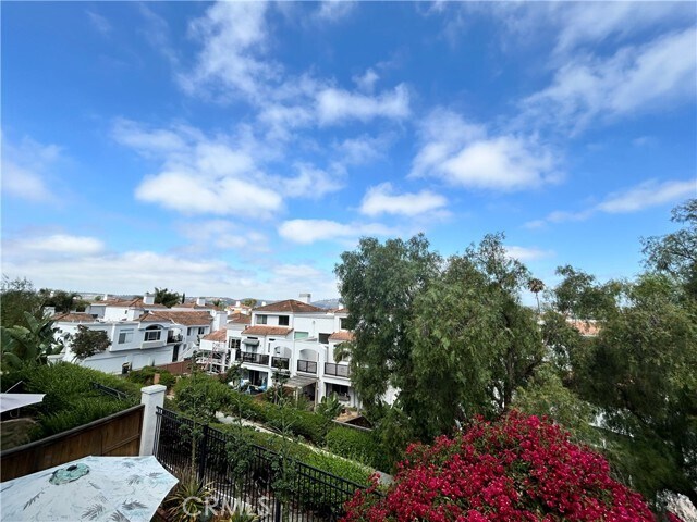 Building Photo - 28137 La Gallina