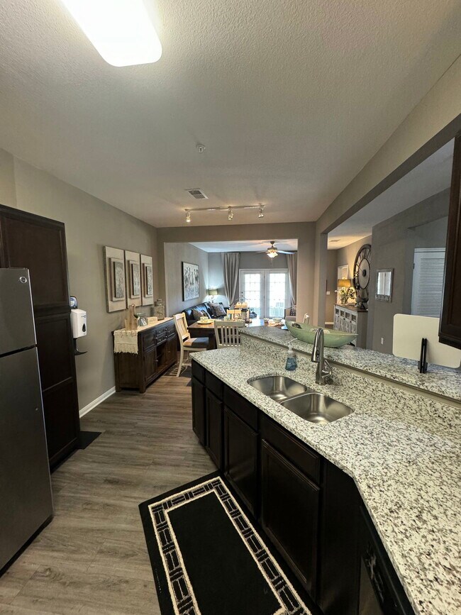 Building Photo - 1032 Farm to Market Road 2931 Apt #117, Au...