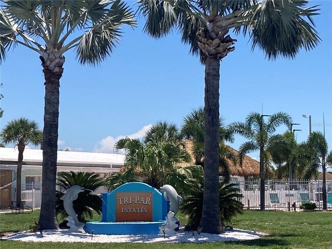 Building Photo - 5161 Boca Raton Ave