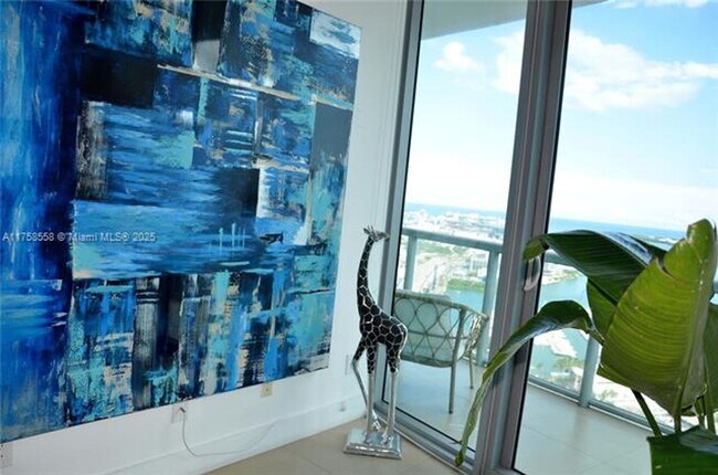 Building Photo - 888 Biscayne Blvd