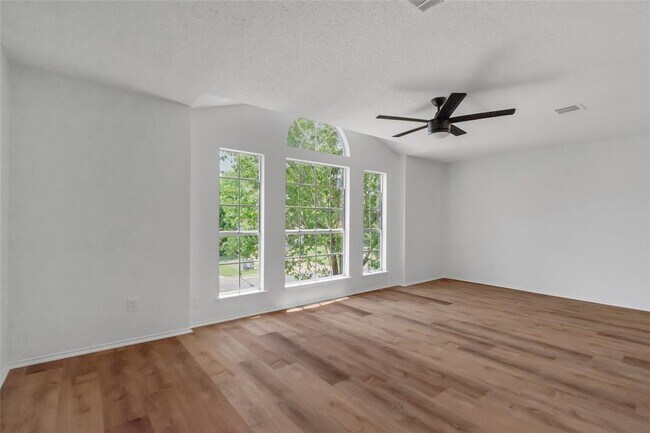 Building Photo - 8800 Dandelion Trail