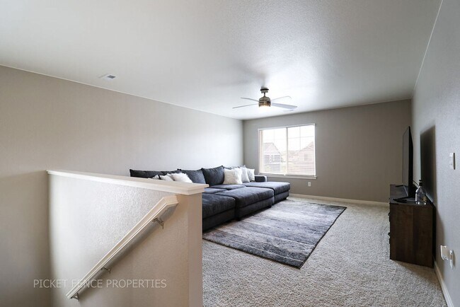 Building Photo - Beautiful New Home in West Greeley!