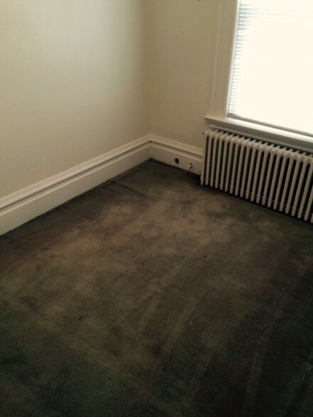 home office - 325 Eicher Ave