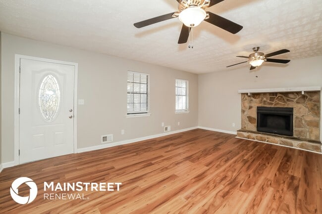 Building Photo - 4852 W Ridge Dr