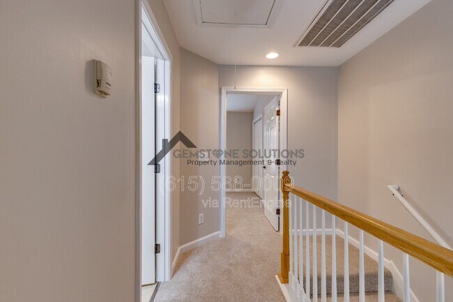 Building Photo - 605 Cashmere Dr