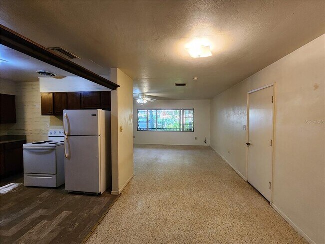 Building Photo - 1339 NW 25th Terrace