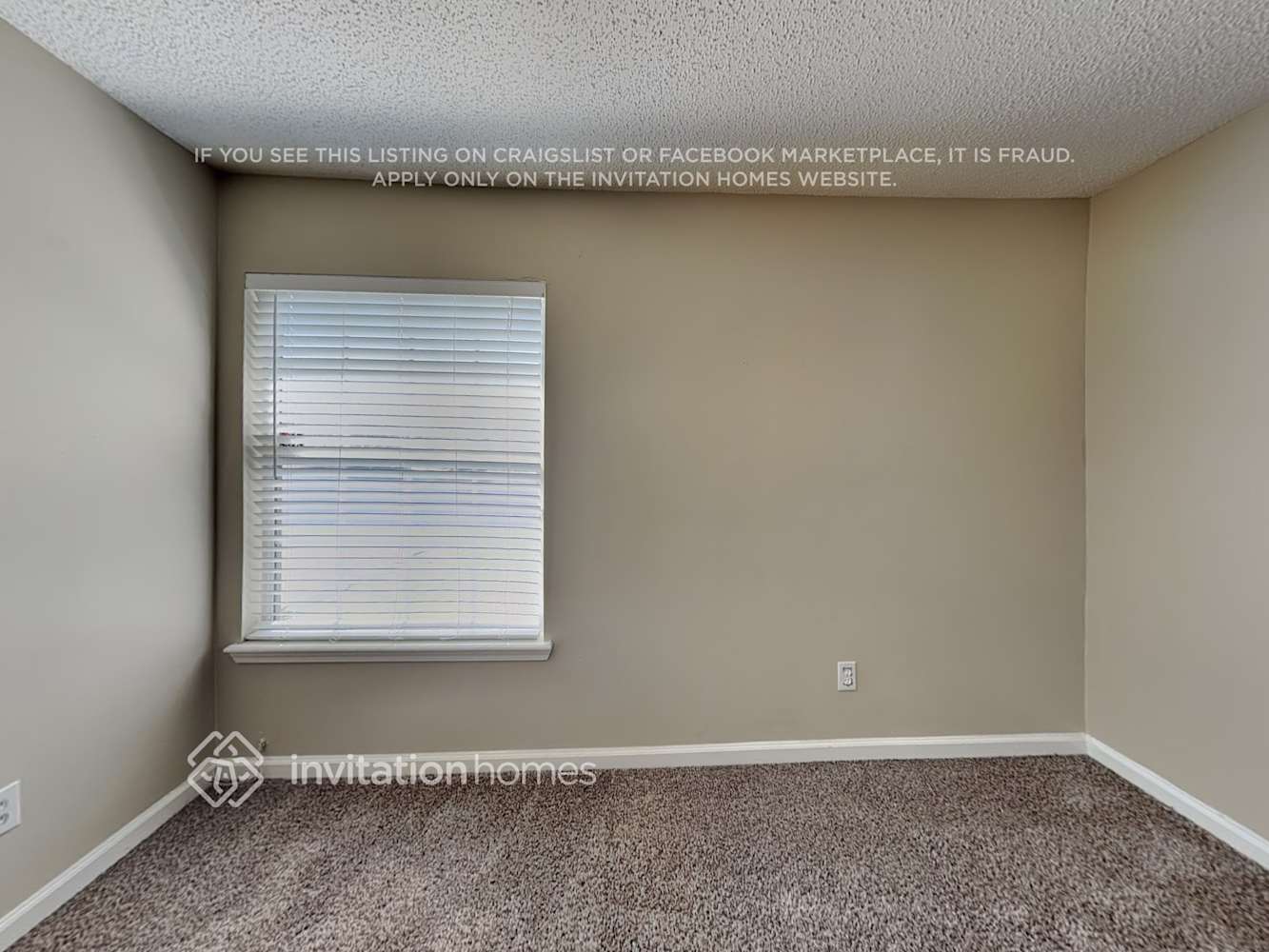 Building Photo - 7624 Fawn Lake Dr N