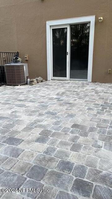 Building Photo - 257 Scrub Jay Dr