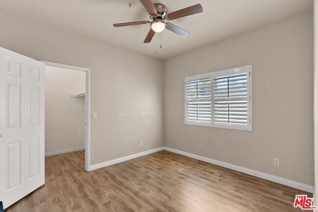 Building Photo - 15804 Crest Ln
