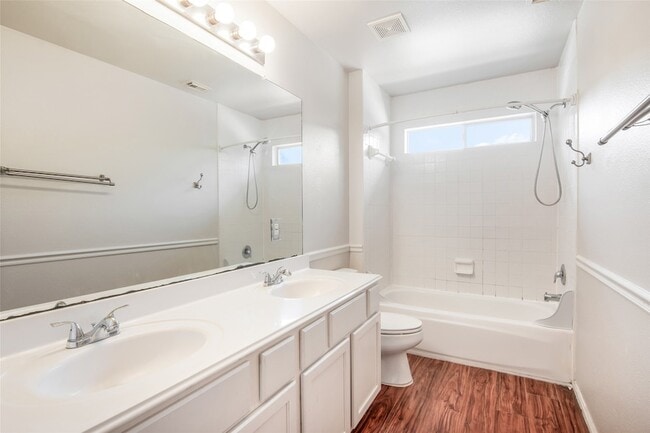 Building Photo - 3410 Santa Isabel Ct