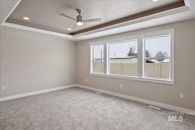 Building Photo - Beautiful Custom Single Level Boise Home A...