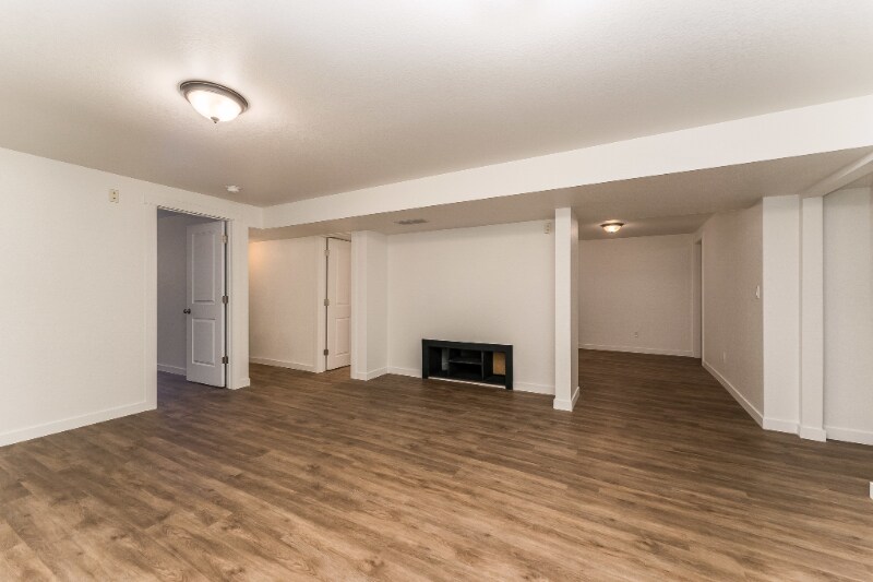 Building Photo - 4400 Sunridge Dr