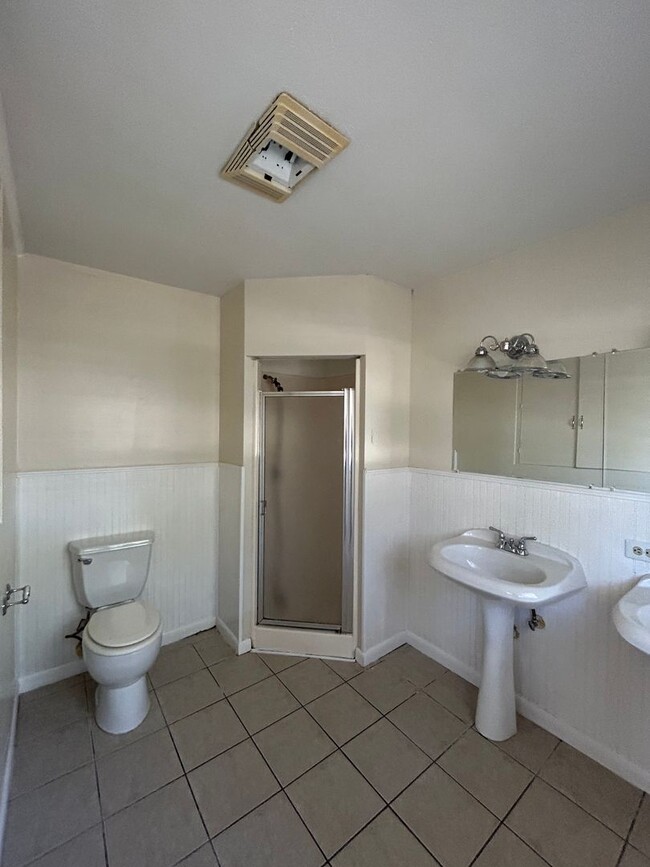 Primary Photo - Century21Rental