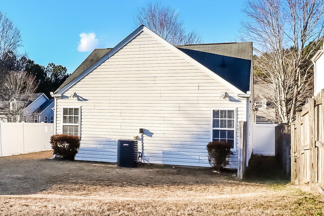 Building Photo - 179 Silver Fox Trail