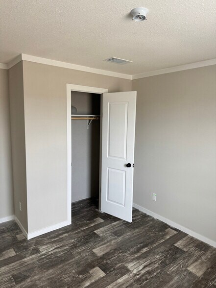 Building Photo - 286 Patriot Ln