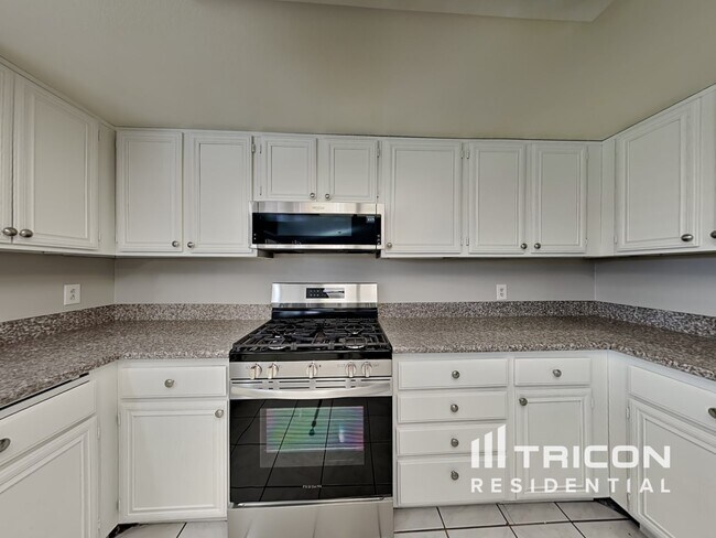 Building Photo - 5425 Addison Avenue Las Vegas NV