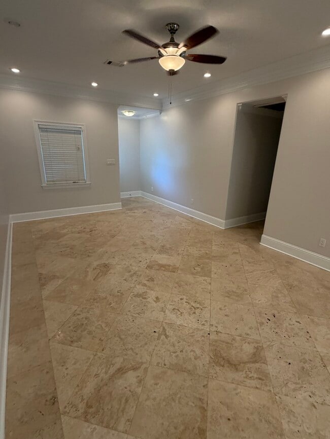 Building Photo - Beautiful 3/2 in Bay St. Louis, MS