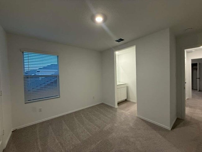 Building Photo - 17704 Sage Thrasher Dr