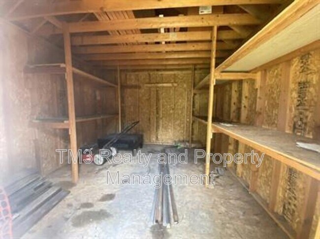 Building Photo - 12725 S Raintree Dr