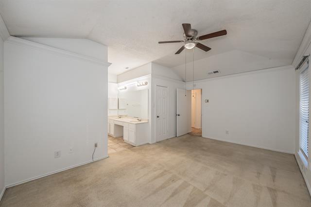 Building Photo - 808 Blessing Creek Dr