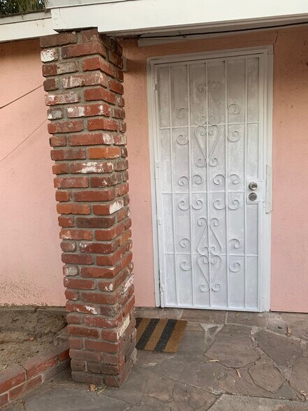 Front door - 15138 Encanto Dr