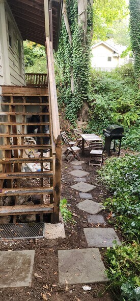 Building Photo - 10714 24th Ave NE