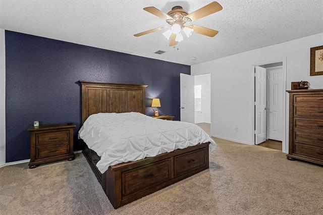 Building Photo - 2202 Barton Springs Dr