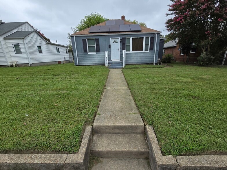 Primary Photo - 1612 N 24th St