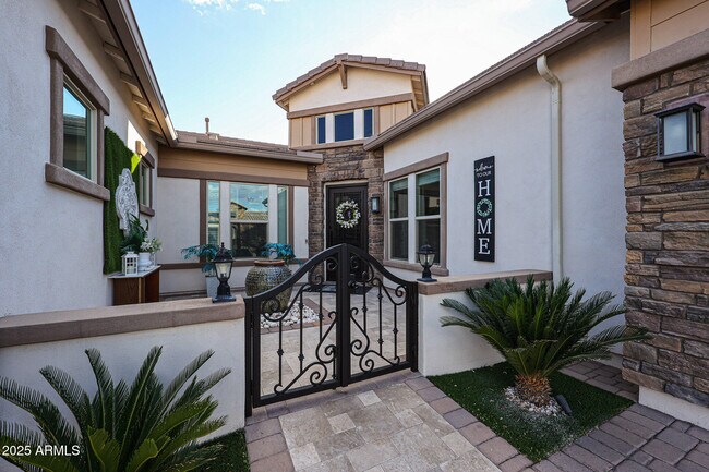 Building Photo - 2351 E Cherrywood Pl