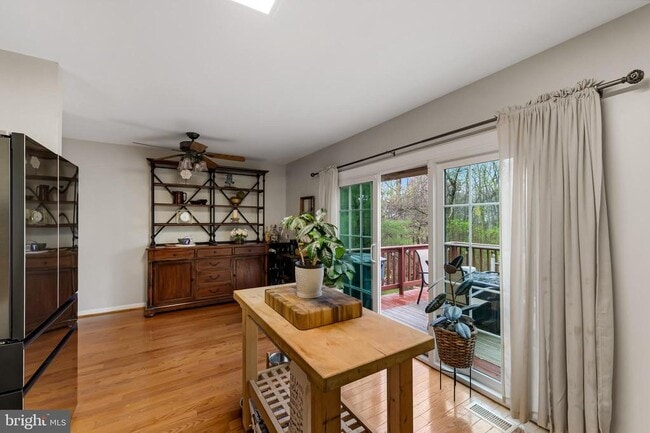 Building Photo - 3964 Forest Valley Rd