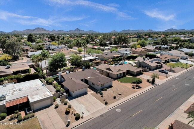 Building Photo - 4913 E Acoma Dr