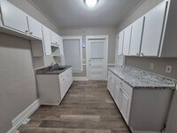 Building Photo - 205-207 Magee Ave