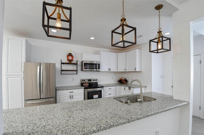 Building Photo - 86 Artesian Way
