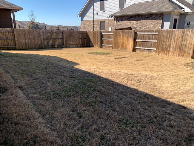 Building Photo - 3159 Pablo Way