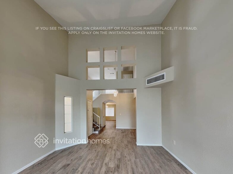 Building Photo - 2145 Sun Swept Way