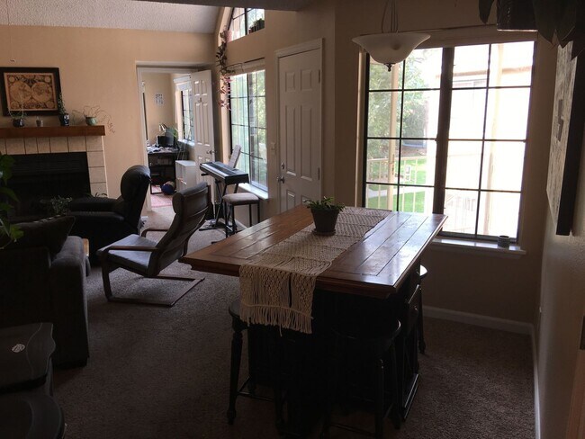Building Photo - 3 Bed/2 Bath Powderhorn Condo - Available ...