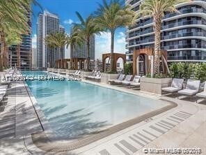 Building Photo - 801 S Miami Ave